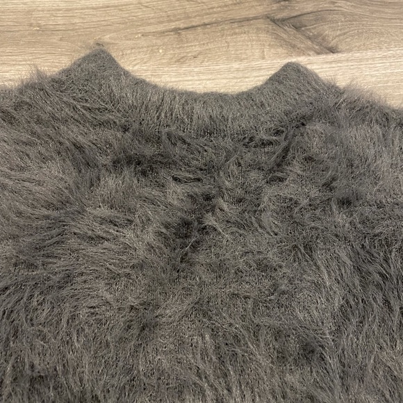 H&M So Soft Youth Crop Top - Grey - Picture 8 of 9